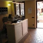 San Martino Langhe 农家乐 *