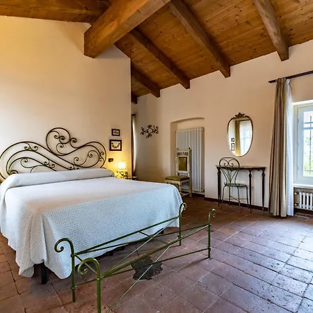 San Martino Langhe Κατάλυμα σε φάρμα