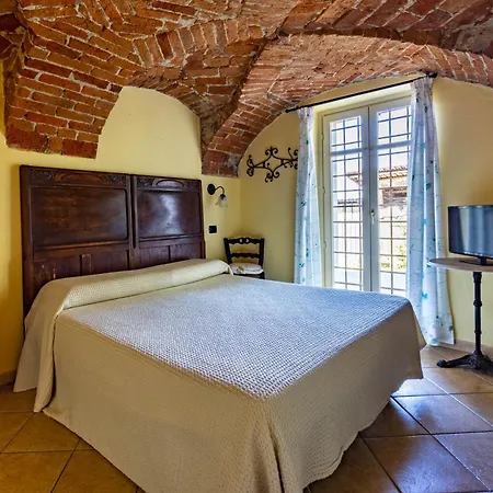 San Martino Langhe * Clavesana