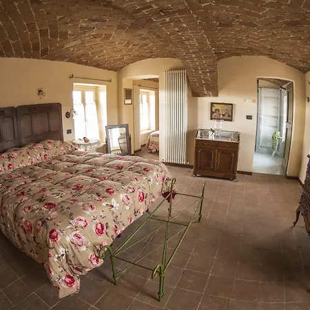 San Martino Langhe Фермерский дом