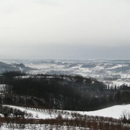 Gospodarstwo agroturystyczne San Martino Langhe Clavesana