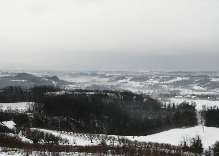 ファームステイ San Martino Langhe Clavesana